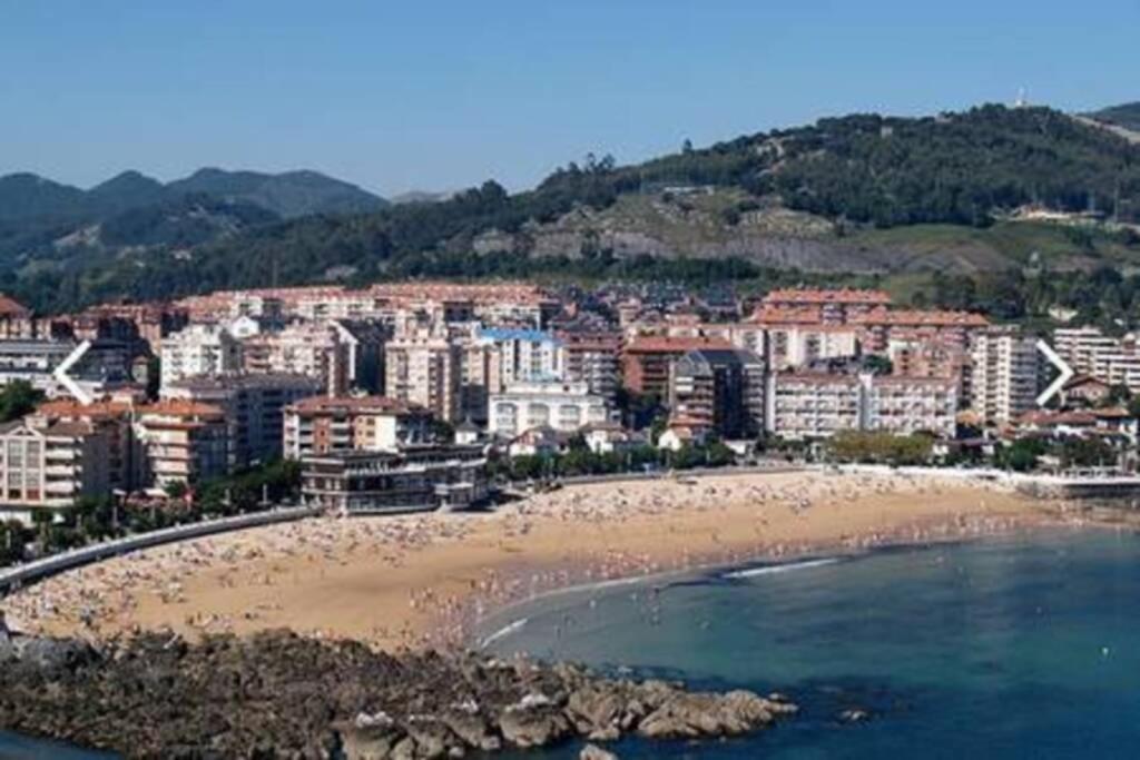 Castro Holidays - Centrico Piscina Urbanizacion Garaje Gratis Castro Urdiales Kültér fotó