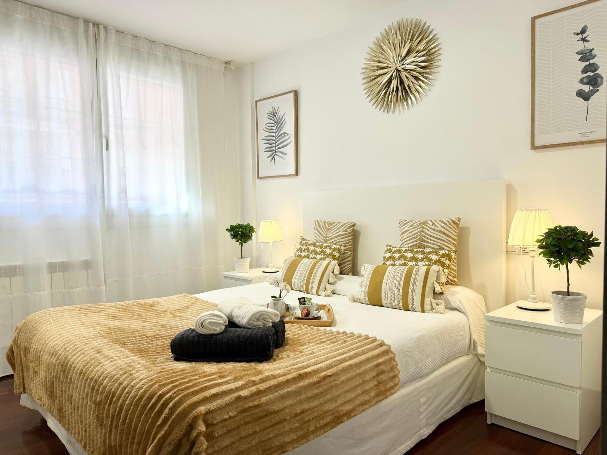 Castro Holidays - Centrico Piscina Urbanizacion Garaje Gratis Castro Urdiales Kültér fotó